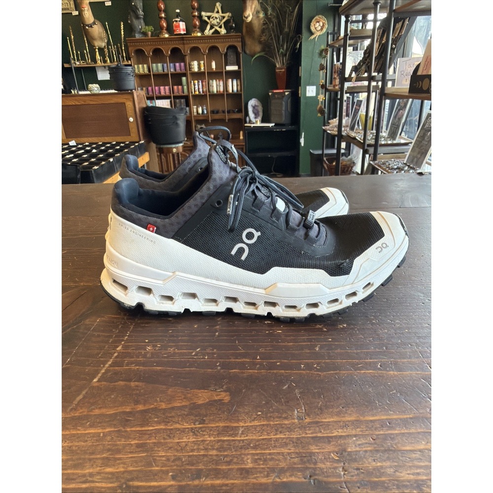 Women's 10 On Cloud CloudUltra Trail Black White Athletic Running Shoes
